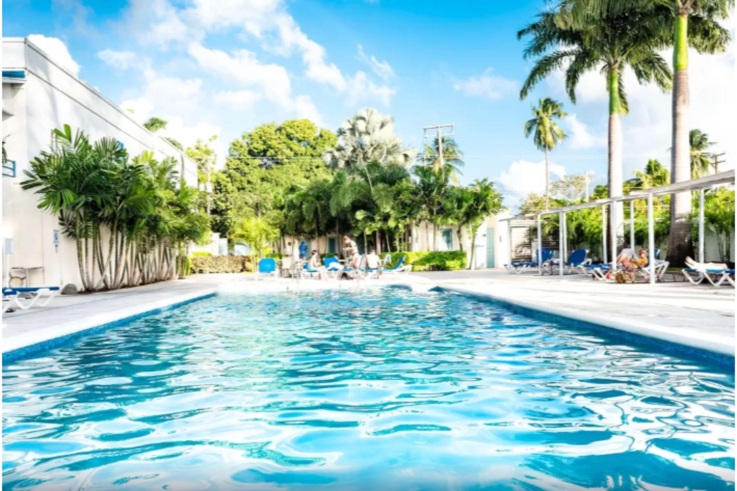 The Palms Resort Saint James Exterior photo